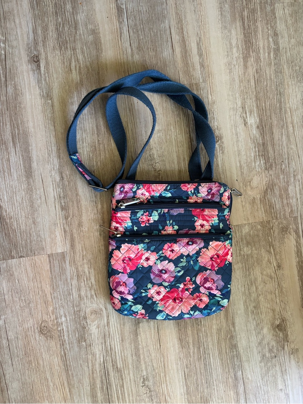 Travelon Bag Crossbody Pink Floral Quilted RFID Theft Proof READ
